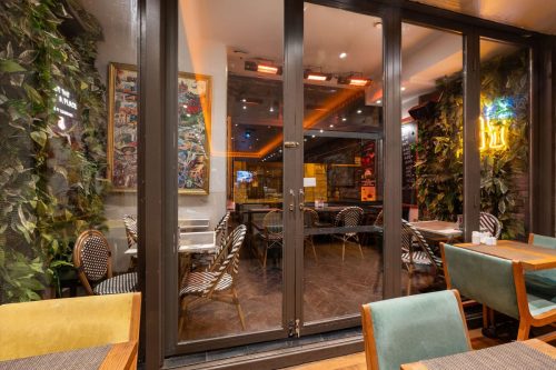 Pera Tulip Cafe