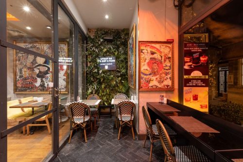 Pera Tulip Cafe